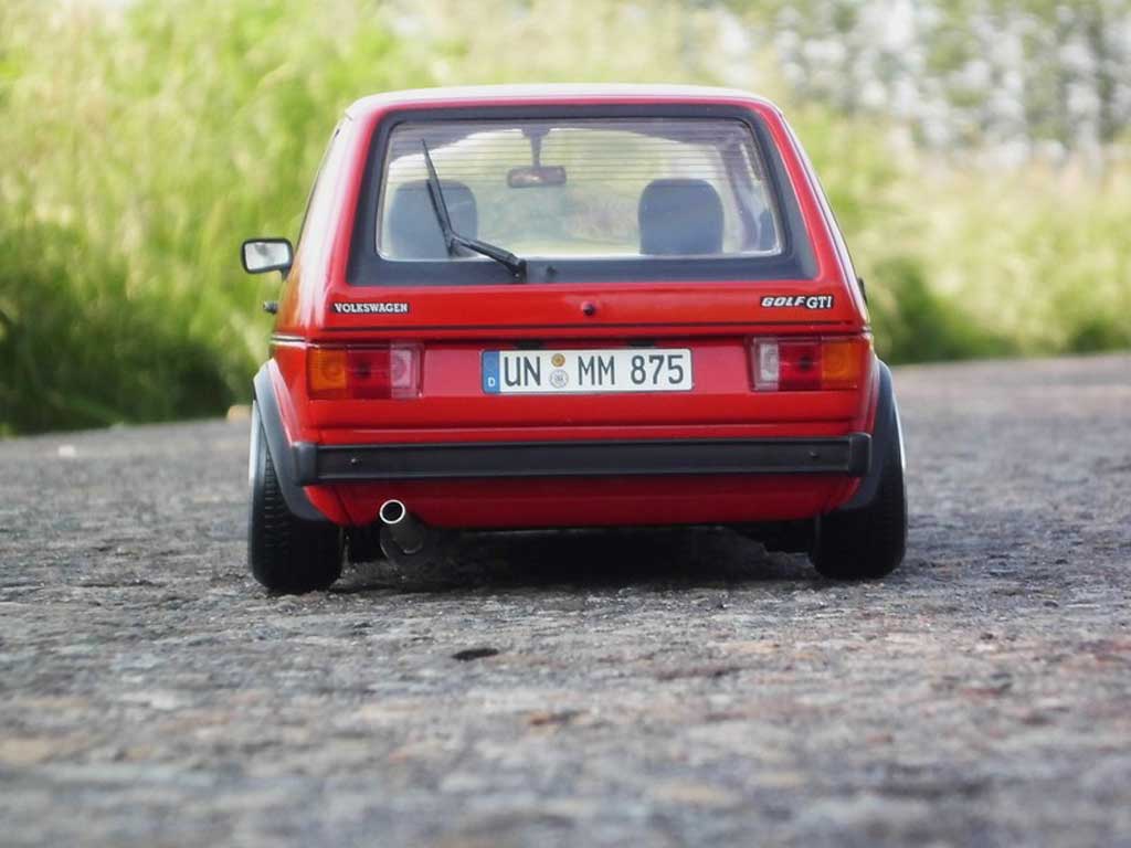Volkswagen Golf GTI rood jantes BBS alu 1/18 Solido