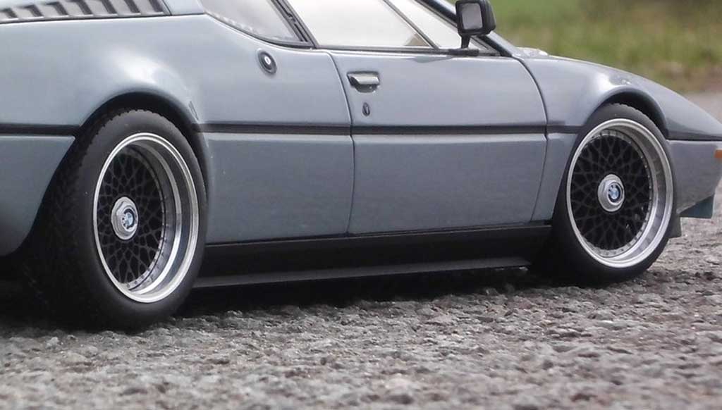 Bmw M1 1978 grijs jantes BBS echappement chrome 1/18 Norev
