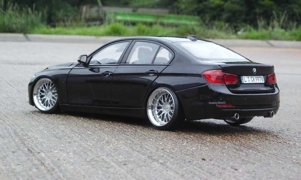 Bmw 335 berline F30 3er Sedan zwart jantes 20 pouces 1/18 Paragon