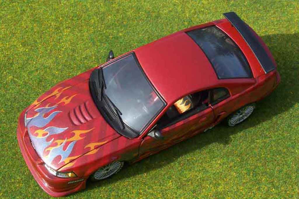 Ford Mustang 2000 svt cobra fire snake 1/18 Ut Models