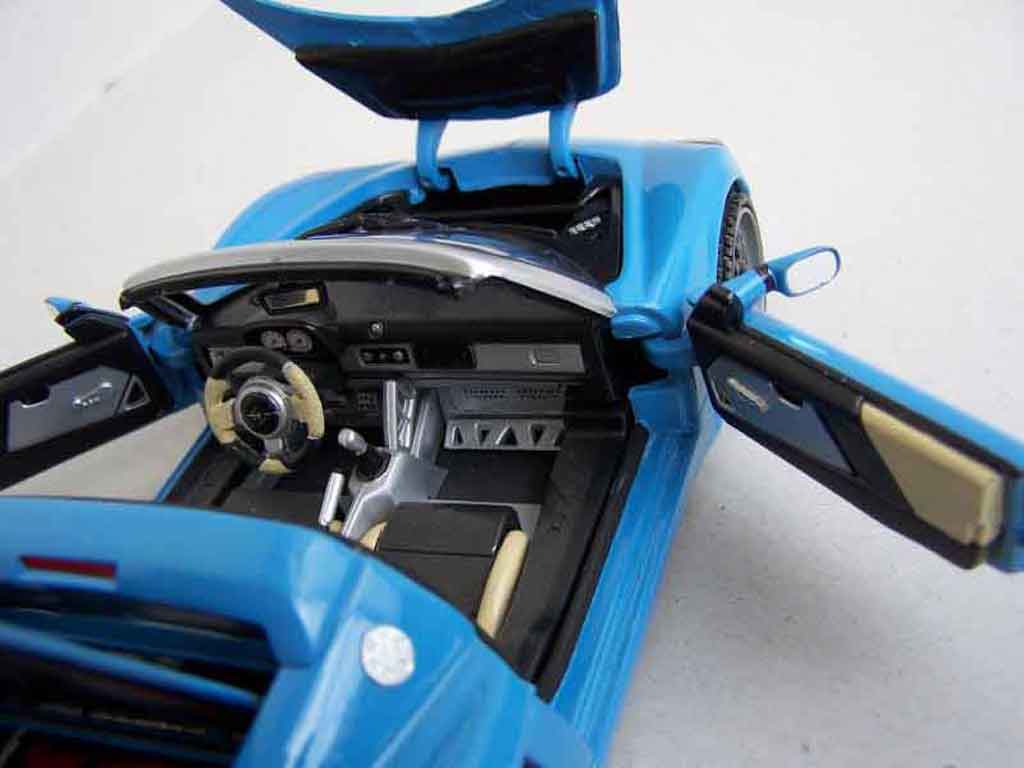 Opel Speedster Base street racer 1/18 Welly