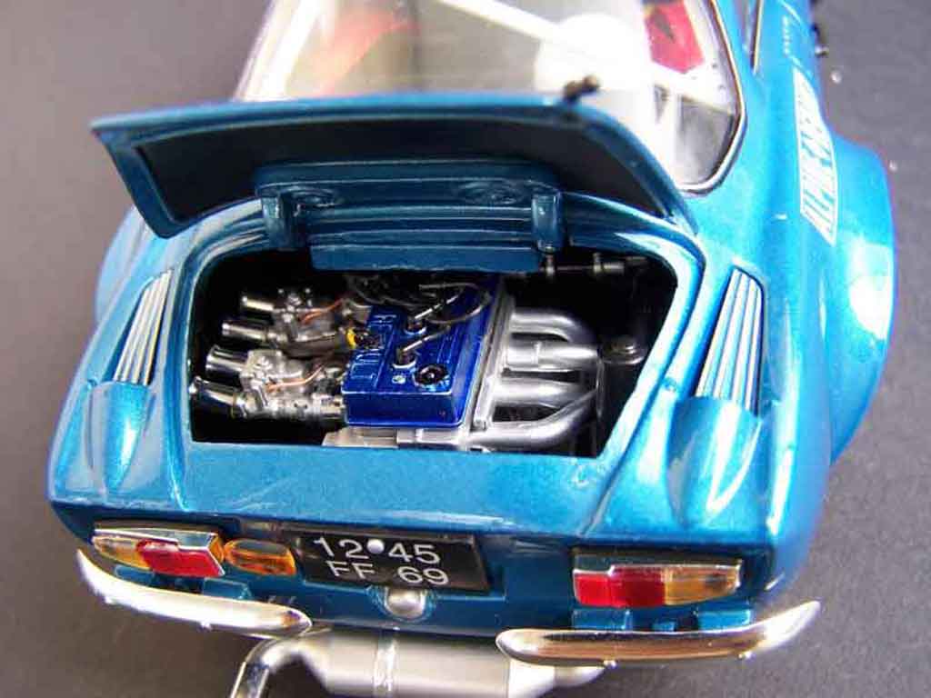 Alpine A110 rallye preparee 1/18 Solido