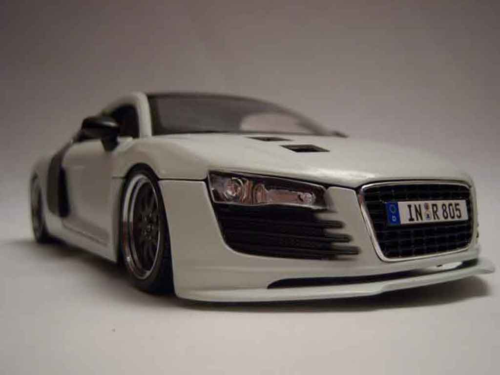 Audi R8 4.2. FSI 1/18 Maisto 4.2. FSI tuning carb&white jantes gmp modelauto