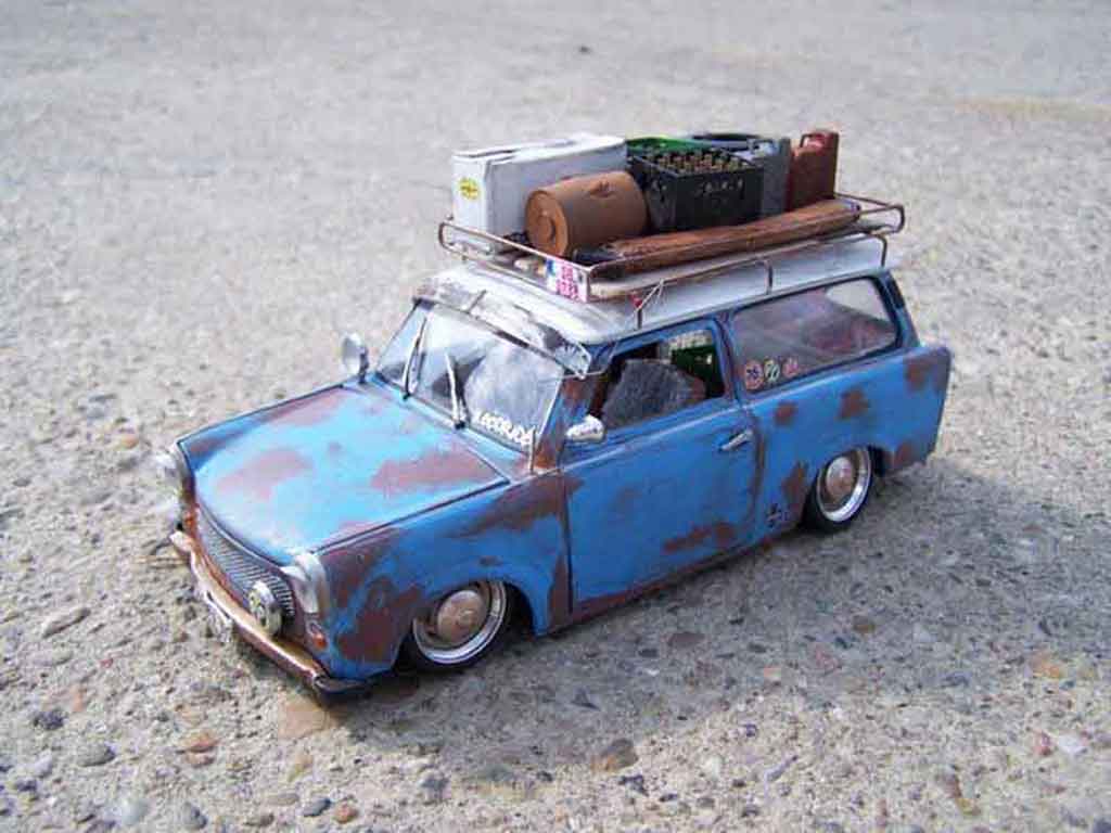 Trabant 601 Universal rat 1/18 Sun Star