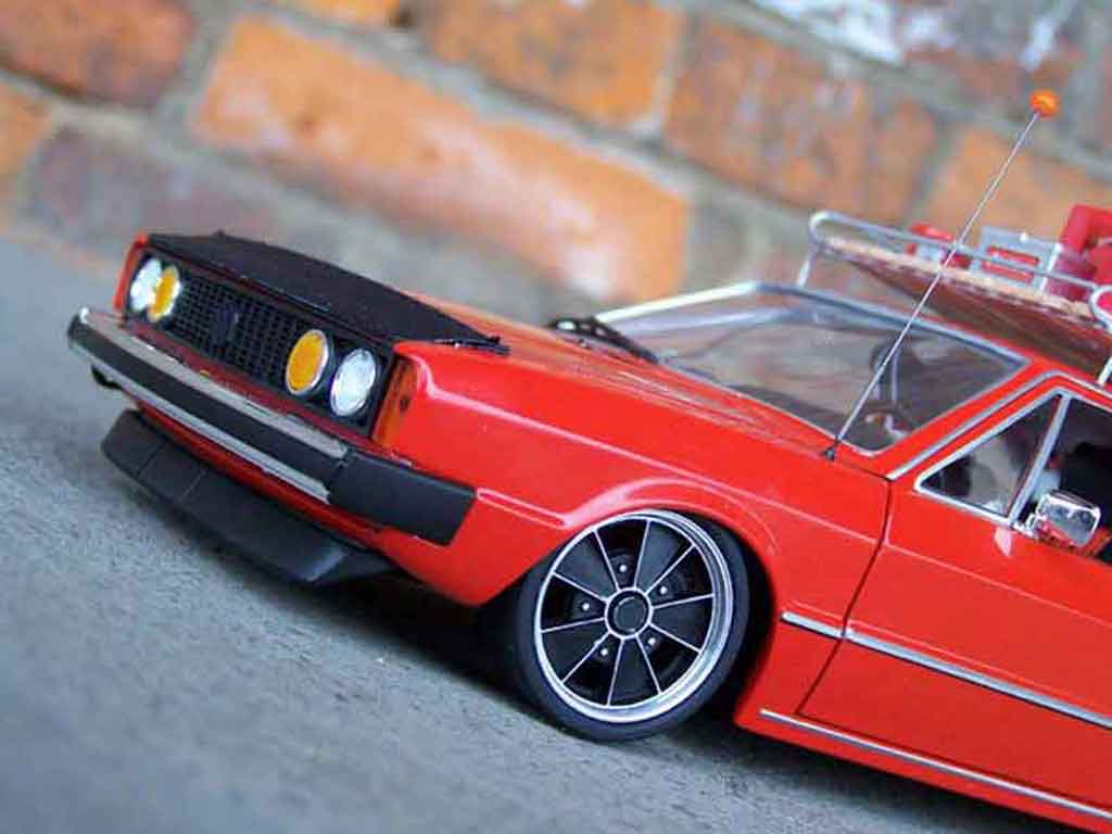 Volkswagen Scirocco GTI restocal 1/18 Revell