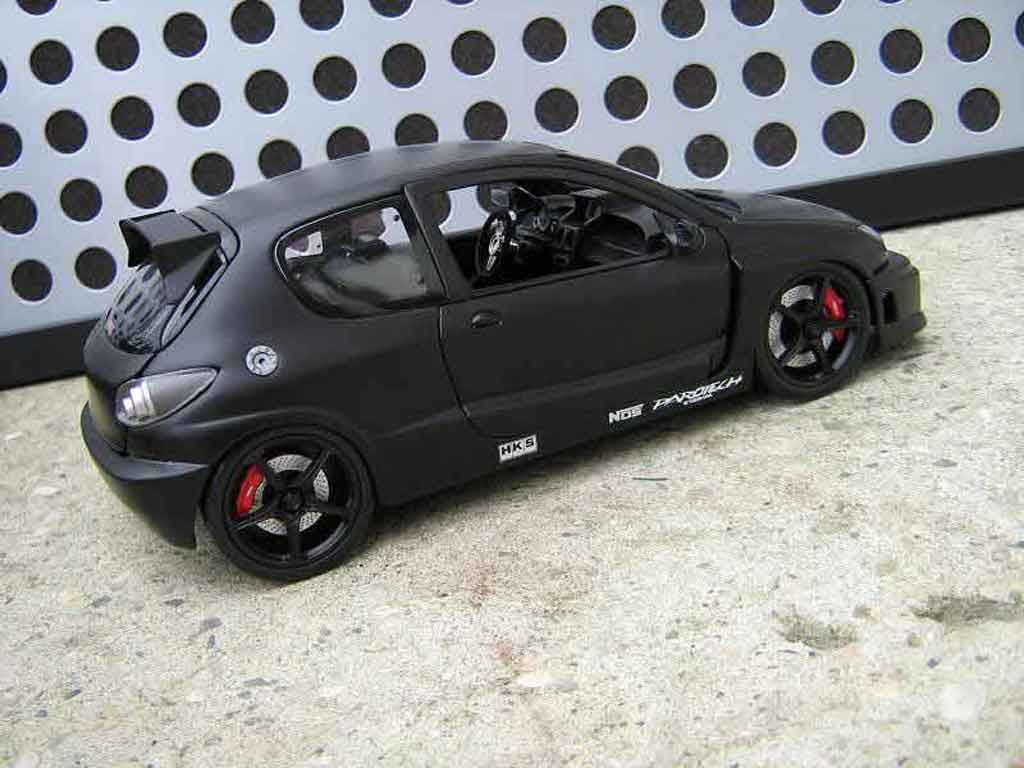 Peugeot 206 RC parotech 3 portes zwart 1/18 Norev