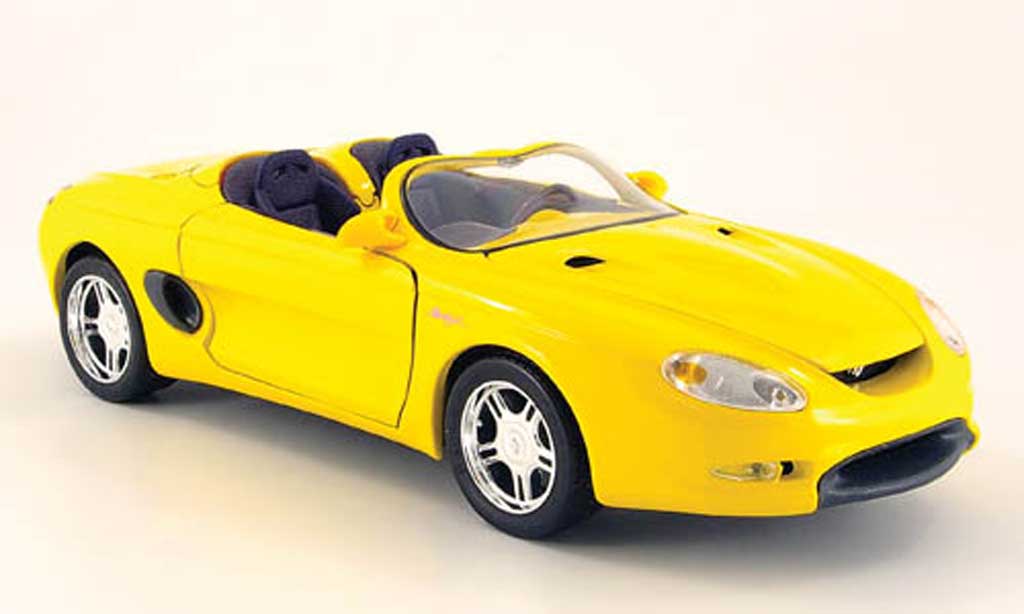Ford Mustang 1994 1/18 Maisto 1994 mach iii geel modelauto