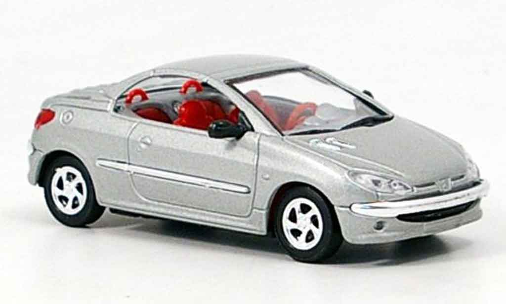 Peugeot 206 CC 1/43 Solido CC grijs interieur rood modelauto
