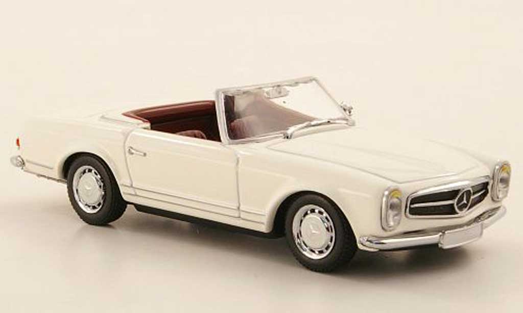 Mercedes 230 SL 1/43 Minichamps SL SL (W113) wit modelauto