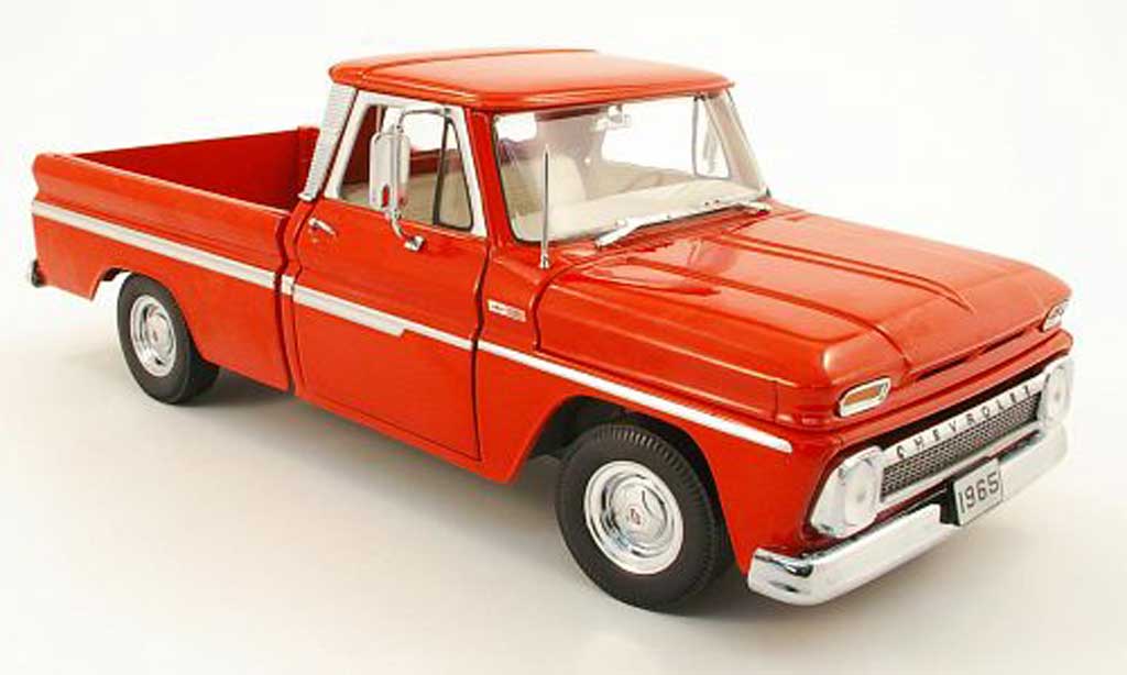 Chevrolet C-10 1/18 Sun Star pick up styleside rood 1965 modelauto