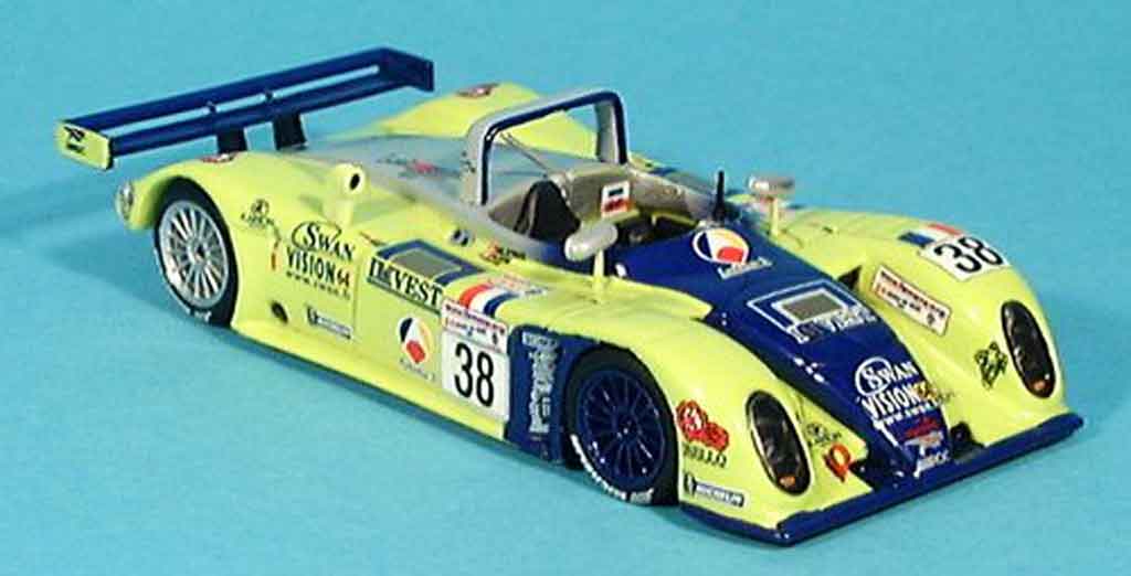 Reynard 2KQ 1/43 Spark Le Mans 5ter Deletraz Fabre Gene 2001 modelauto