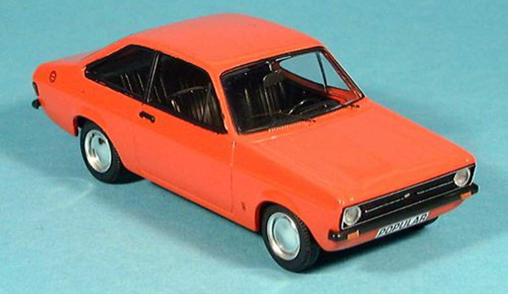 Ford Escort MK2 1/43 Trofeu MK2 1100 Popular rood modelauto