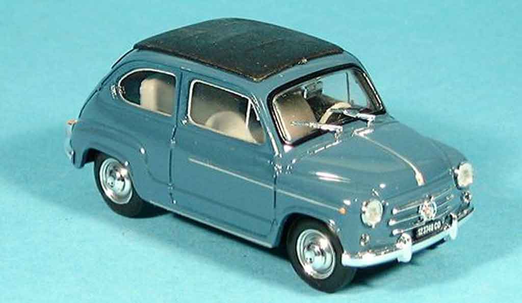 Fiat 600 1/43 Brumm D geschlossen blauwgrijs 1960 modelauto