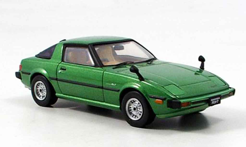 Mazda RX7 1978 1/43 Ebbro 1978 grun modelauto