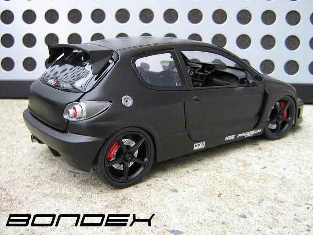 Peugeot 206 RC parotech 3 portes zwart 1/18 Norev