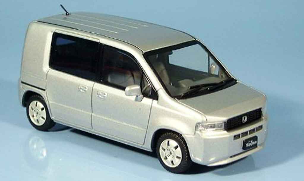 Honda Mobilo Spike 1/43 Ebbro grijs metallic 2002 modelauto