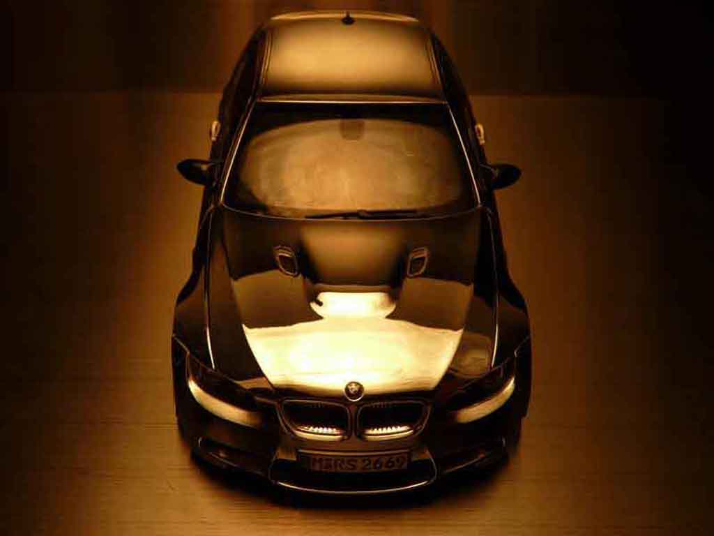 Bmw M3 coupe E92 full chrome jantes 18 pouces 1/18 Kyosho