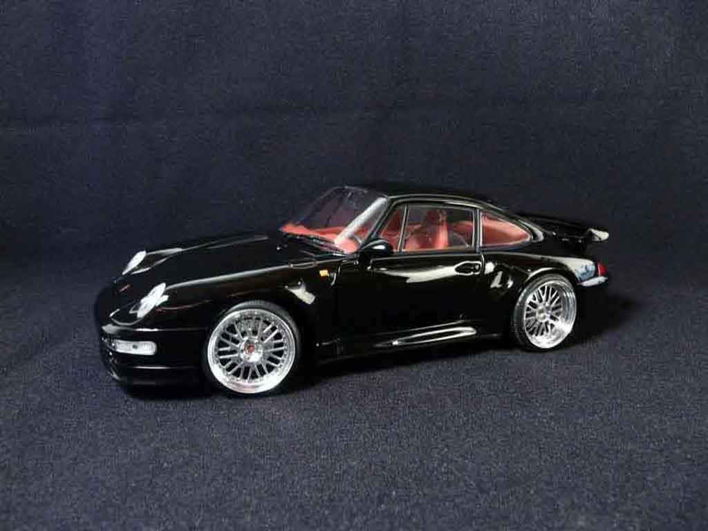 Porsche 911 Turbo S zwart 1/18 Ut Models