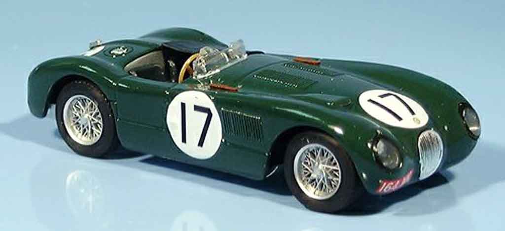 Jaguar C-Type 1/43 Brumm no.17 walker moss zweiter le mans 1953 modelauto