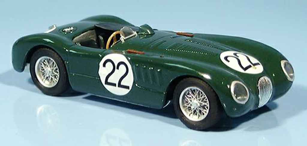Jaguar C-Type 1/43 Brumm no. 22 moss fairman le mans 1951 modelauto