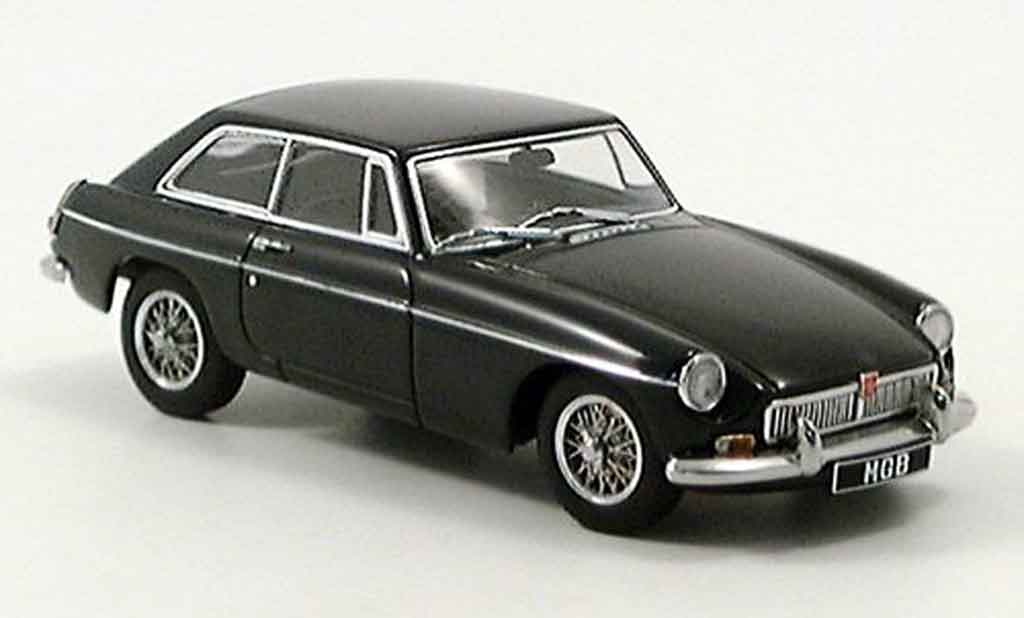MG B 1/43 Autoart GT Coupe MK II grun modelauto