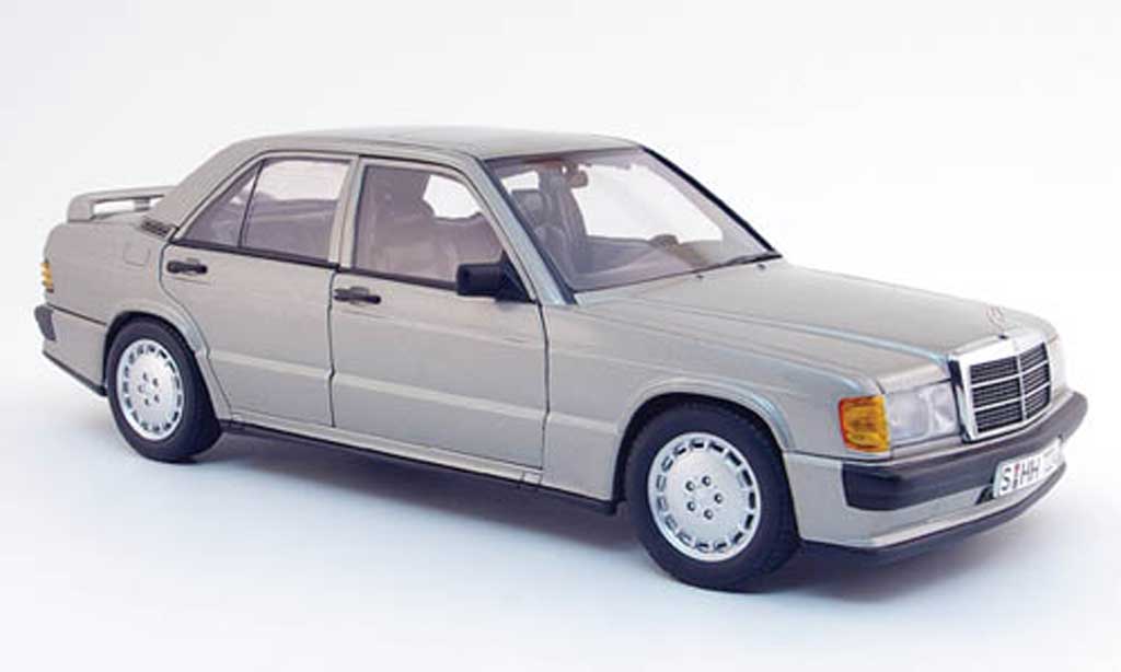 Mercedes 190 E 1/18 Autoart E 2.3-16v grijs 1983 modelauto