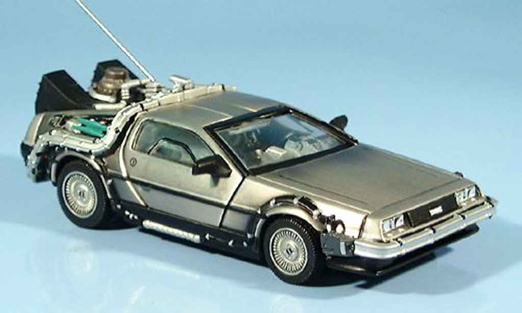 De Lorean futur I 1/43 Vitesse DMC 12 Back to the Futur I 1987 modelauto