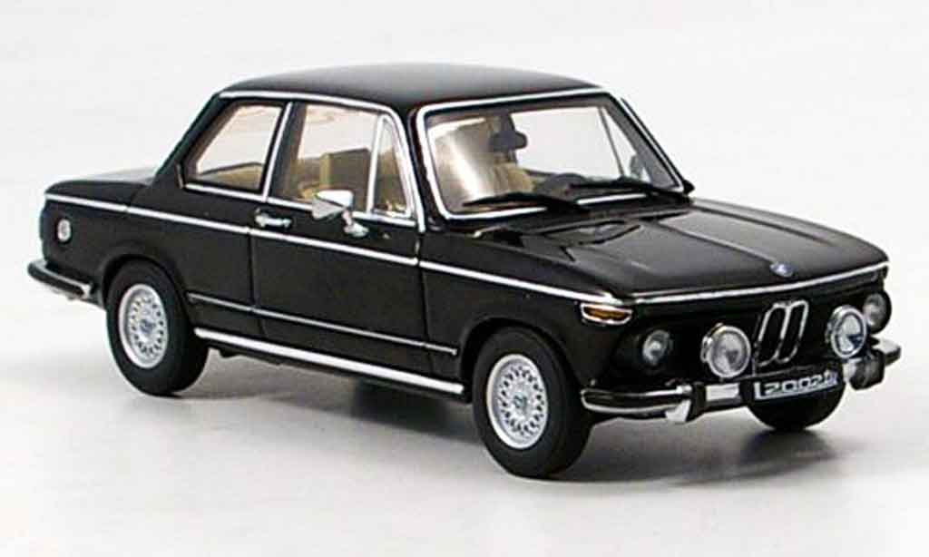 Bmw 2002 Tii 1/43 Autoart Tii tii L zwart 1974 modelauto