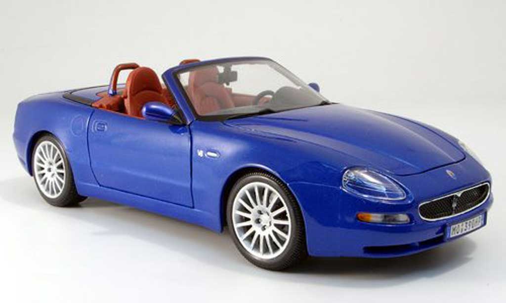 Maserati GT Spyder 1/18 Burago blauw 2003 modelauto