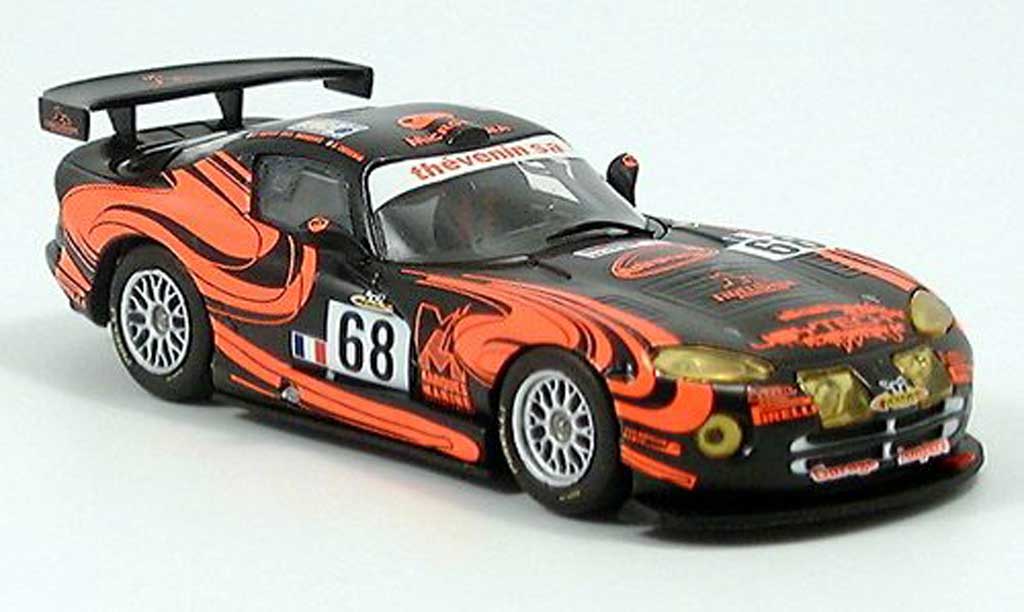 Dodge Viper 1/43 IXO LeMans No. 68 2003 modelauto
