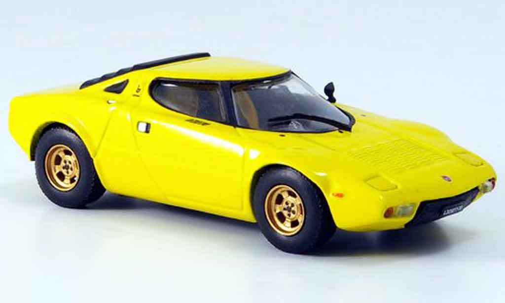Lancia Stratos HF 1/43 Vitesse HF geel 1974 modelauto