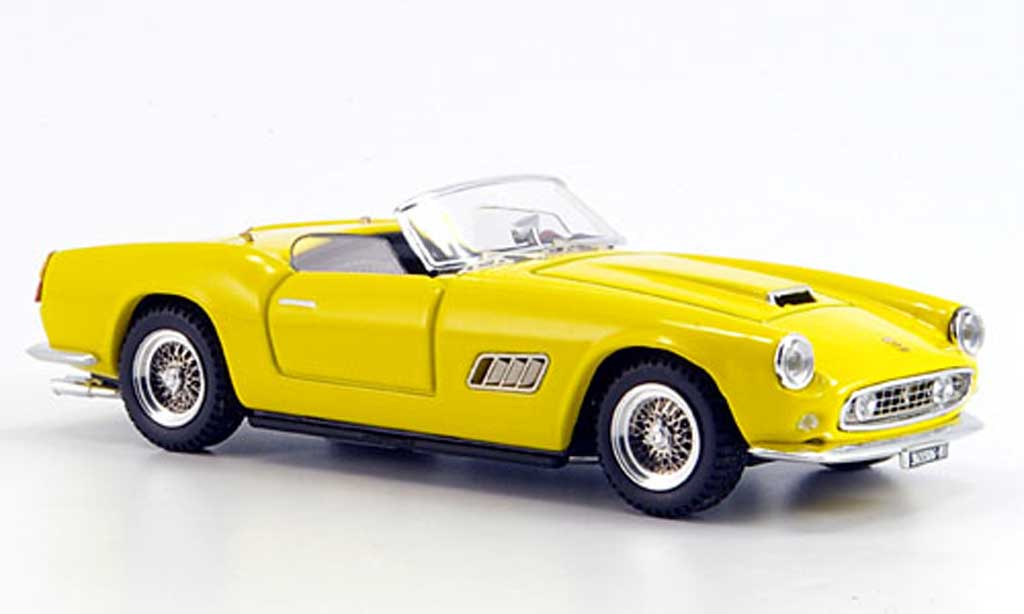 Ferrari 250 GT California 1/43 Art Model GT California geel 1959 modelauto