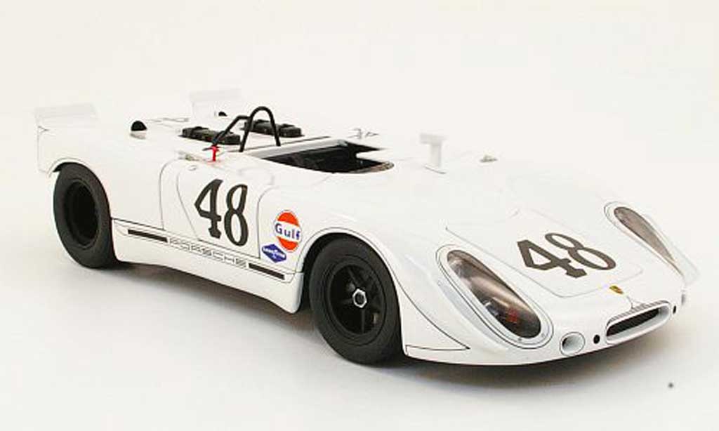 Porsche 908 1970 1/18 Autoart 1970 2 no.48 s.mcque/p.revson sebring modelauto