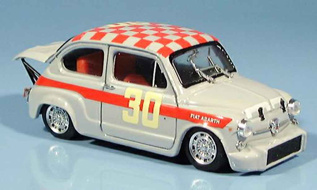 Fiat 600 1/43 Brumm Abarth 1000 No.30 Baghetti Sieger Monza 1966 modelauto