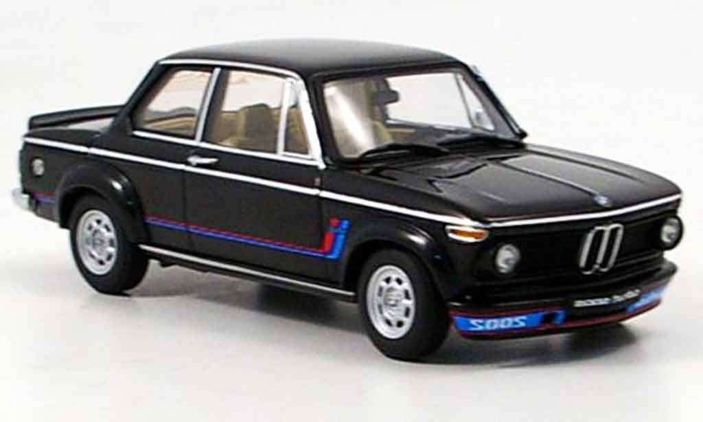 Bmw 2002 Turbo 1/43 Autoart Turbo zwart 1973 modelauto