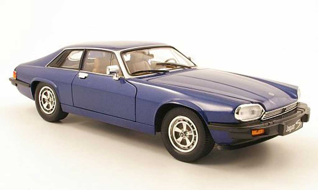 Jaguar XJS 1975 1/18 Yat Ming 1975 blauw modelauto