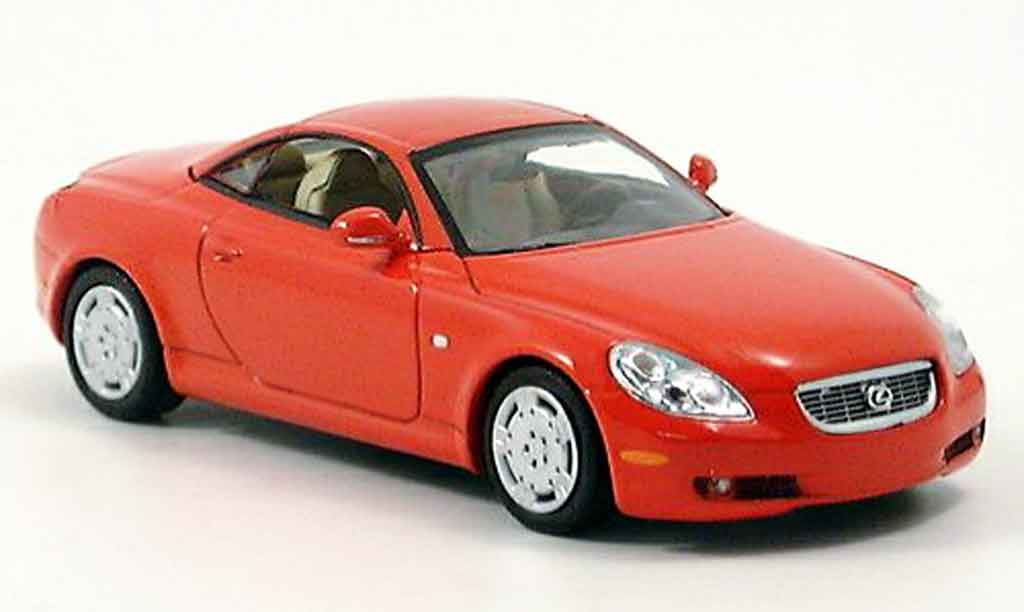 Lexus SC 430 1/43 Minichamps 430 Cabriolet rood 2001 modelauto