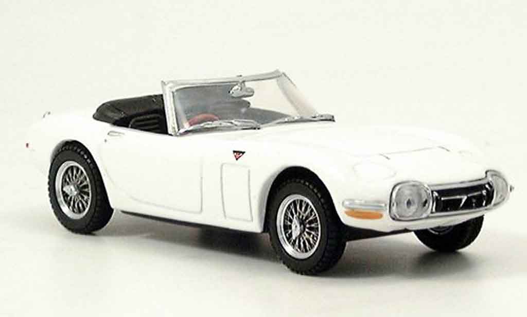 Toyota 2000 GT 1/43 Kyosho wit modelauto