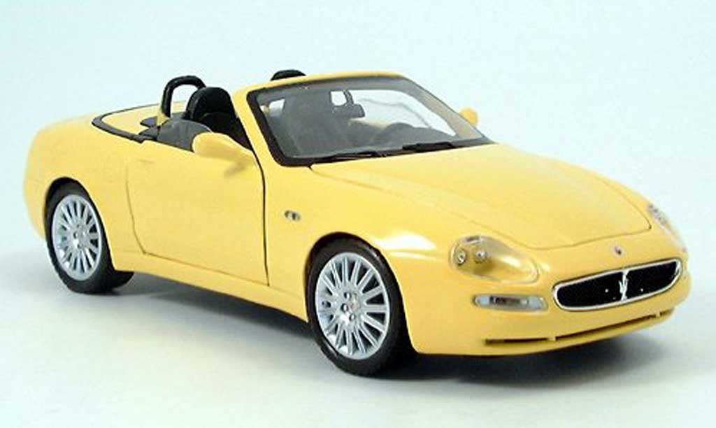 Maserati GT Spyder 1/18 Burago geel 2003 modelauto