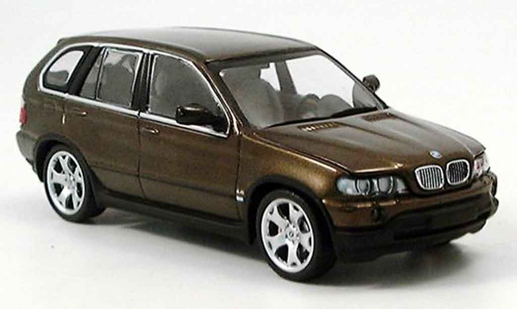 Bmw X5 E53 1/43 Minichamps E53 grun 1999 modelauto