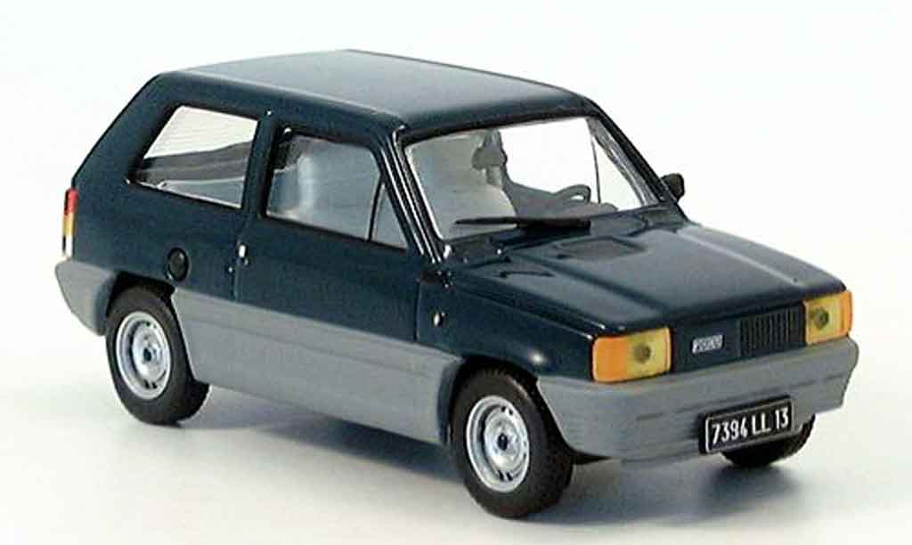 Fiat Panda 1/43 IXO 45 blauw 1980 modelauto