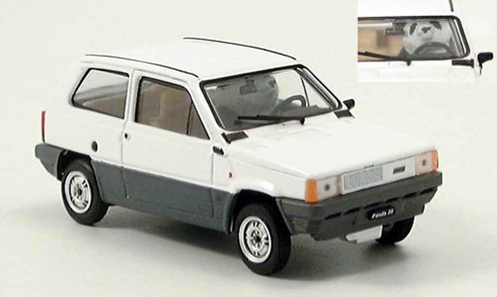 Fiat Panda 1/43 Brumm 30 on Board 1980 modelauto
