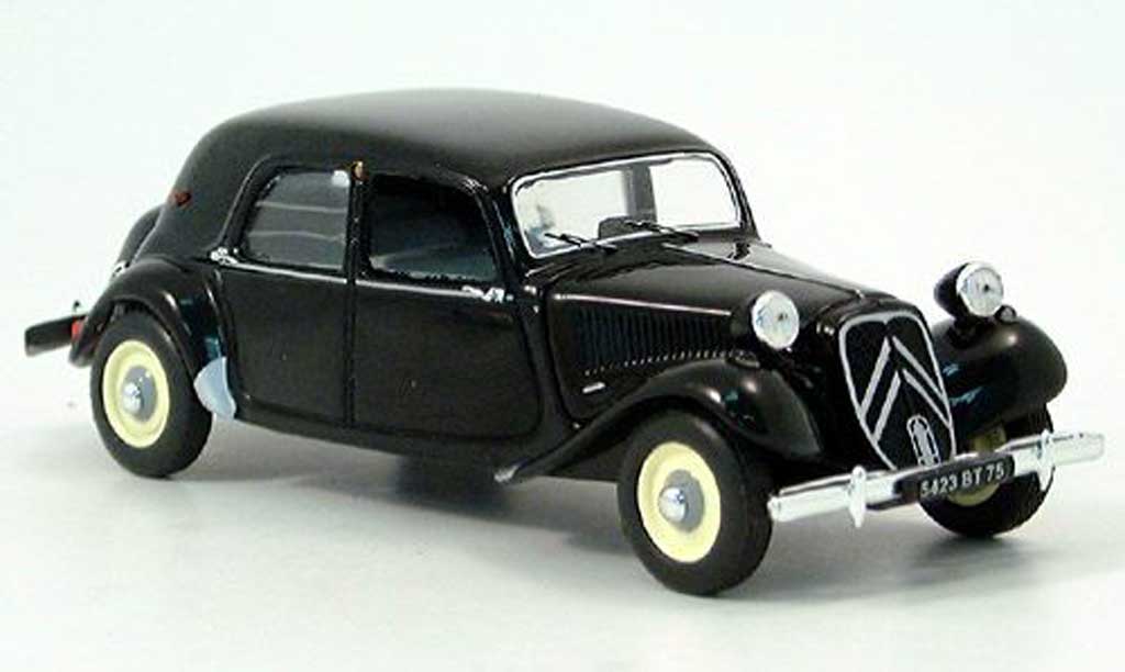 Citroen Traction 11 1/43 Nostalgie 11 B zwart 1953 modelauto