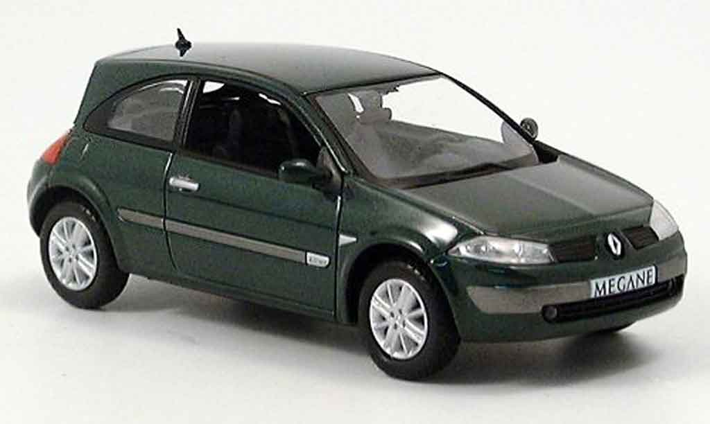 Renault Megane 1/43 Norev grun modelauto