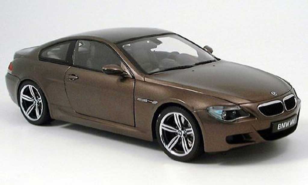 Bmw M6 E63 1/18 Kyosho E63 bronze 2005 modelauto