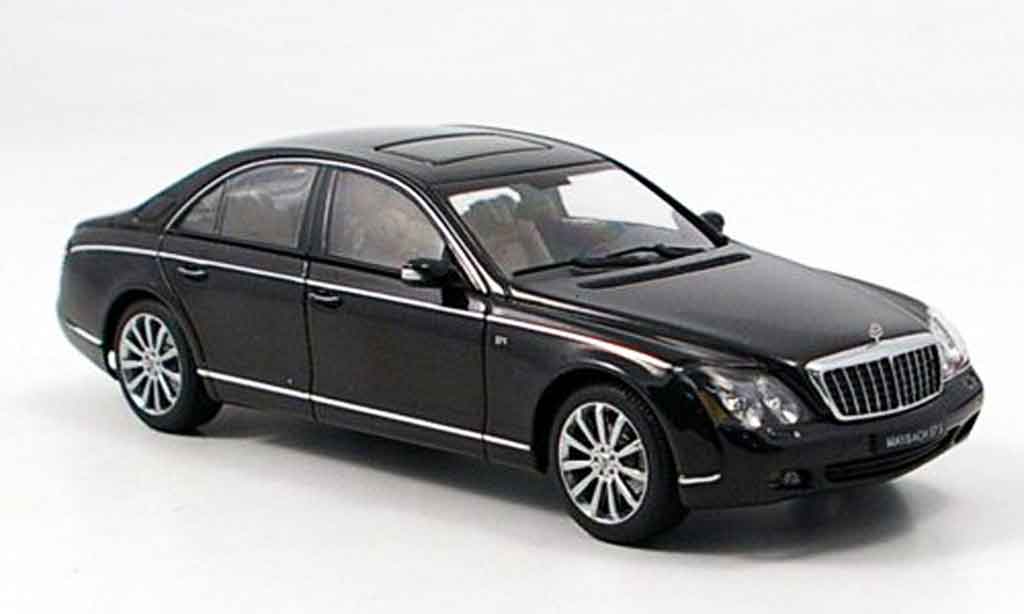 Maybach 57 1/43 Autoart S zwart 2005 modelauto