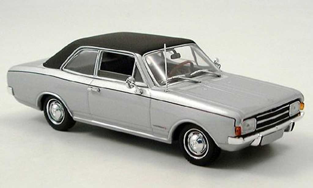 Opel Commodore A 1/43 Minichamps A grijs 1970 modelauto