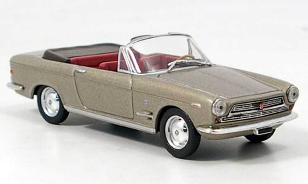 Fiat 2300 1/43 Starline S Cabrio offen met. bronze modelauto