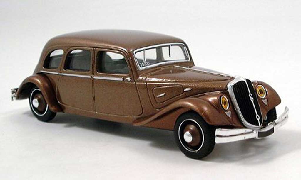 Citroen Traction 22 1/43 Norev 22 CV Familiale brun modelauto