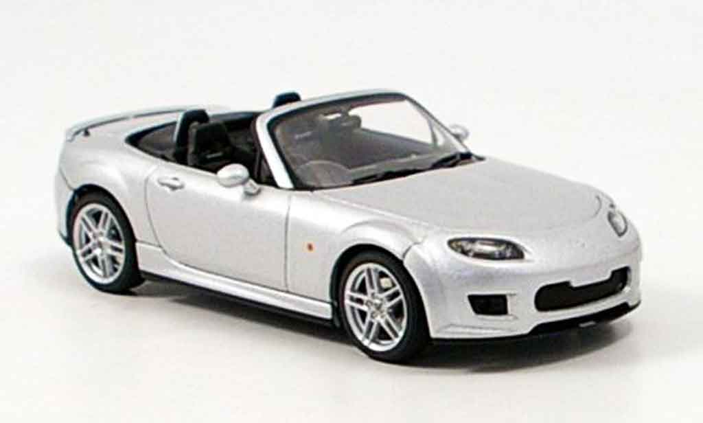 Mazda MX5 2006 1/43 Autoart 2006 MX 5 Roadster US Version grijs metallic 2006 modelauto